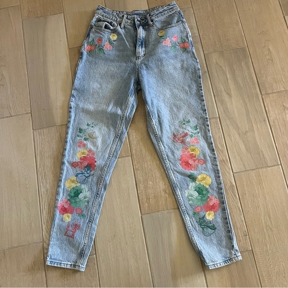 Disney Denim - Disney Sleeping Beauty Three Good Fairies Mom Jeans Women’s 5 Disney Princess